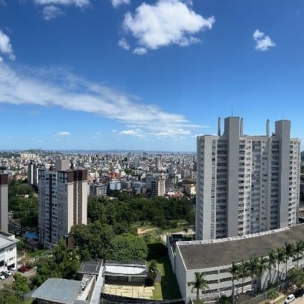 Apartamento à venda com 51m², 1 quarto, 1 suíte, 1 vaga no bairro Petrópolis em Porto Alegre - Foto 1