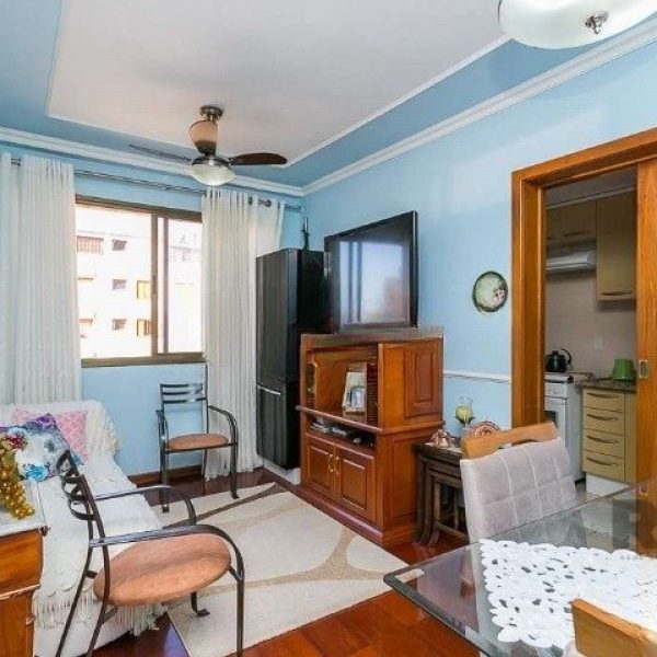 Apartamento à venda com 46m², 1 quarto no bairro Santana em Porto Alegre - Foto 1