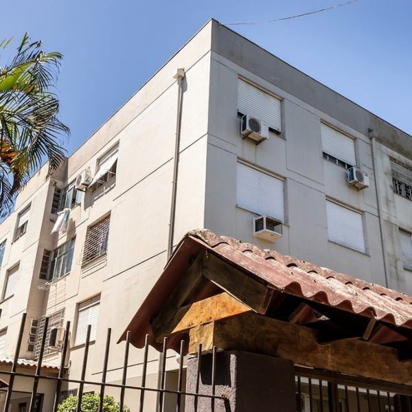 Apartamento à venda com 76m², 2 quartos, 1 vaga no bairro Tristeza em Porto Alegre - Foto 1