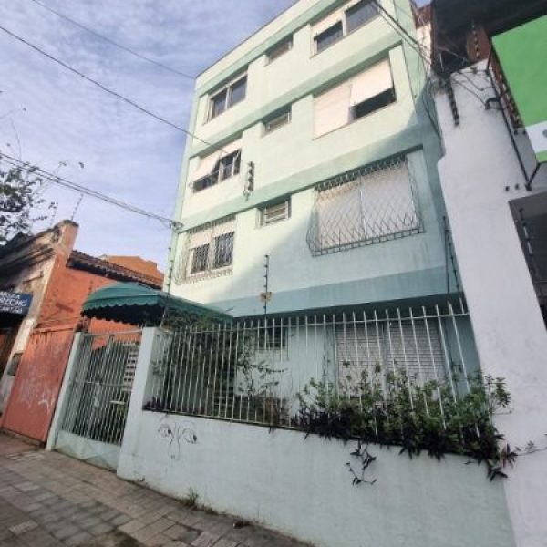 Apartamento à venda com 65m², 2 quartos, 1 suíte no bairro Azenha em Porto Alegre - Foto 1