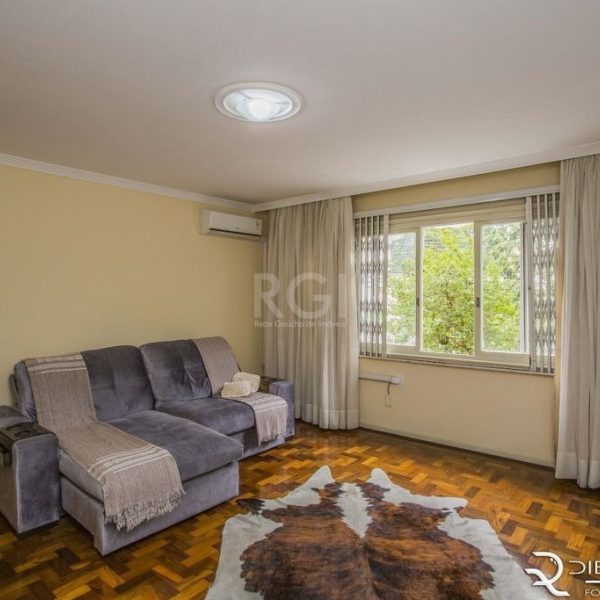 Apartamento à venda com 131m², 3 quartos, 1 suíte, 1 vaga no bairro Menino Deus em Porto Alegre - Foto 1