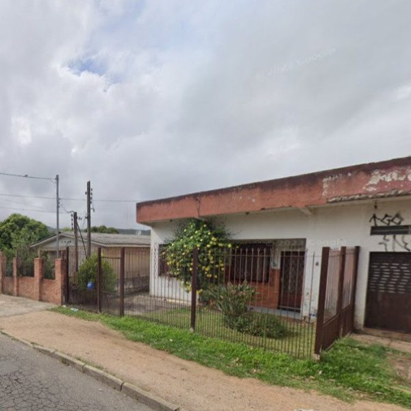 Casa à venda com 149m², 3 quartos no bairro Cristal em Porto Alegre - Foto 1