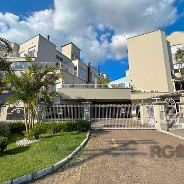 Apartamento à venda com 122m², 3 quartos, 1 suíte, 2 vagas no bairro Ipanema em Porto Alegre - Foto 1