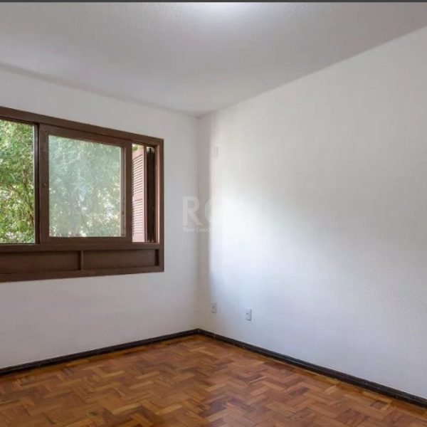 Apartamento à venda com 72m², 2 quartos no bairro Azenha em Porto Alegre - Foto 1