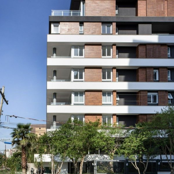 Apartamento à venda com 177m², 3 quartos, 1 suíte no bairro Menino Deus em Porto Alegre - Foto 1