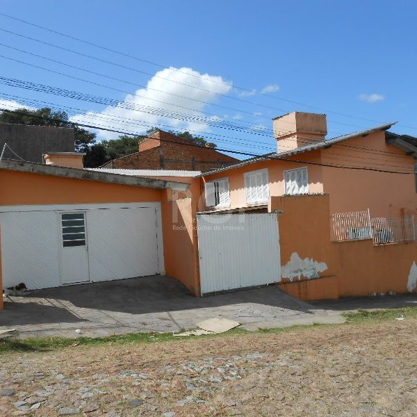 Casa à venda com 280m², 5 quartos no bairro Protásio Alves em Porto Alegre - Foto 1