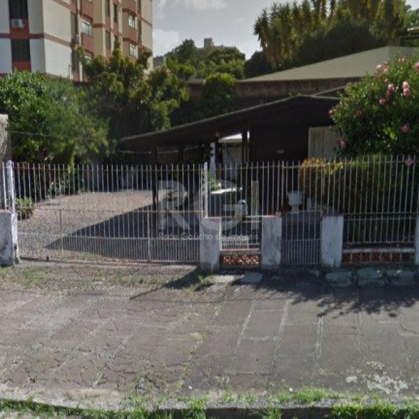 Casa à venda com 220m², 2 quartos, 2 vagas no bairro Tristeza em Porto Alegre - Foto 1