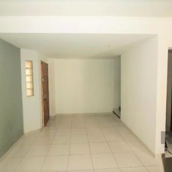 Casa Condominio à venda com 80m², 3 quartos, 1 vaga no bairro Partenon em Porto Alegre - Foto 1